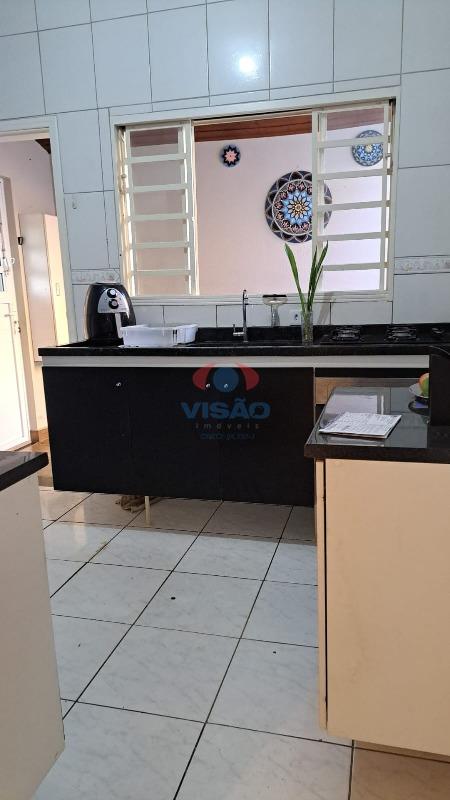 Casa em condomínio à venda no Villaggio Di Itaici: 