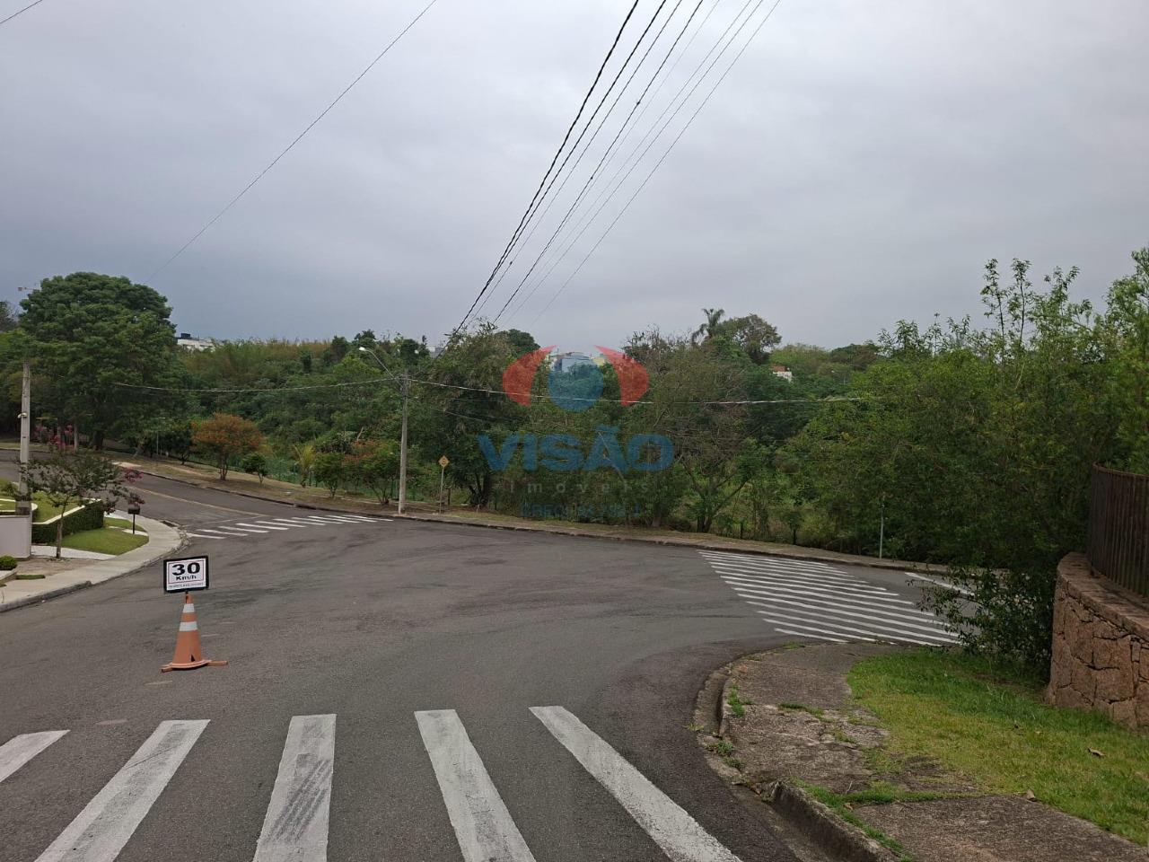 Terreno à venda no Jardim Morumbi: 