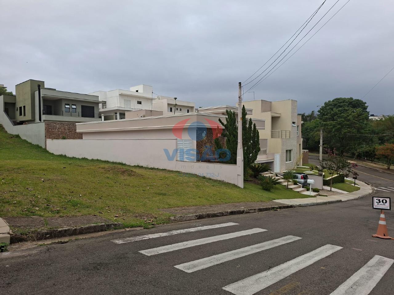 Terreno à venda no Jardim Morumbi: 