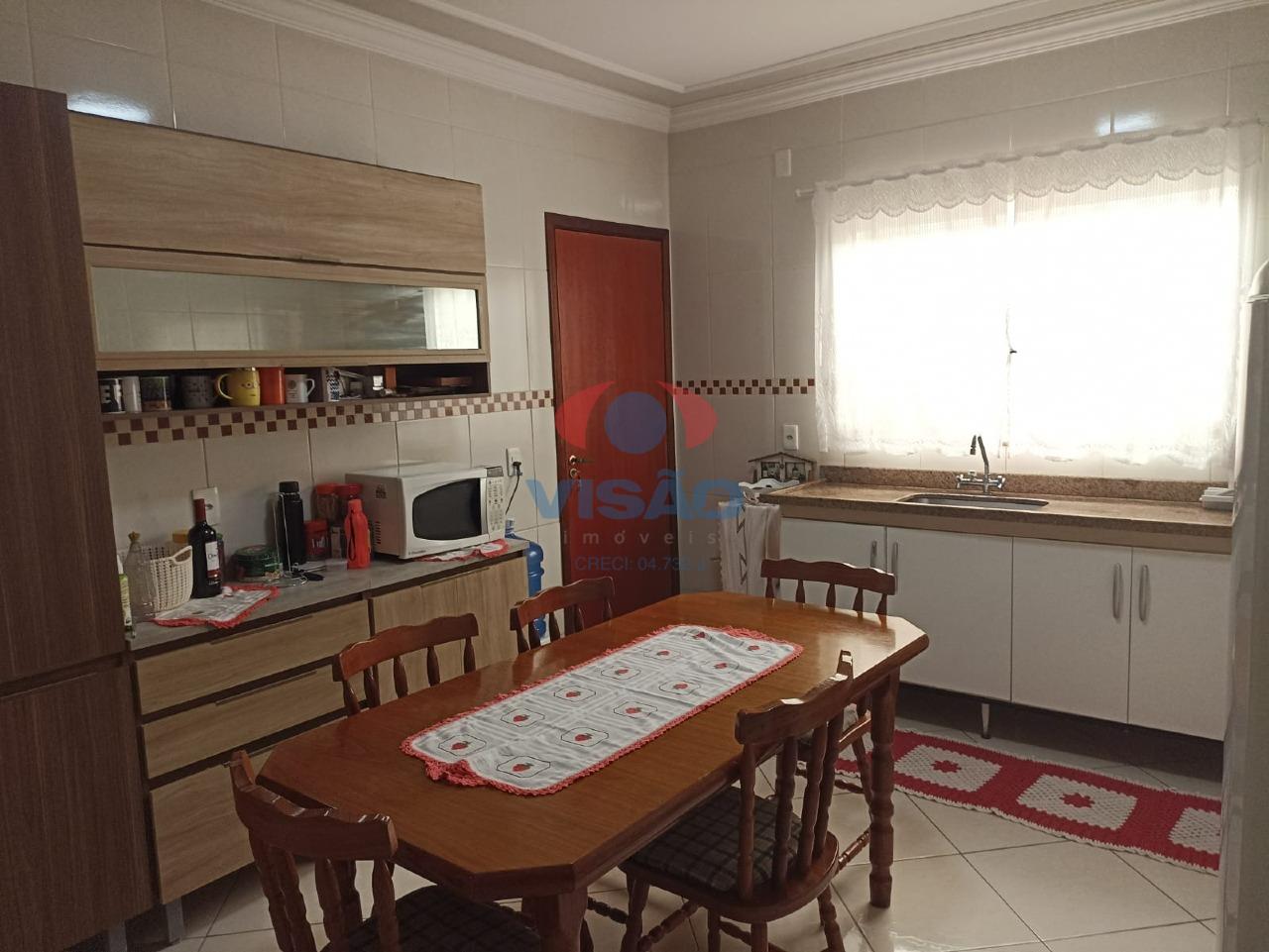 Casa à venda no Jardim Hubert: 