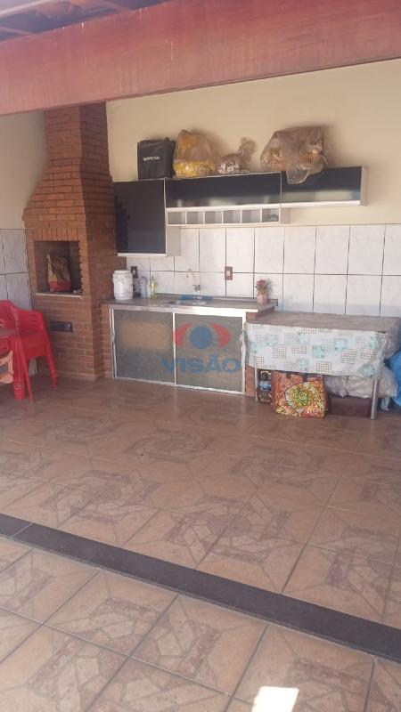 Casa à venda no Jardim Hubert: 