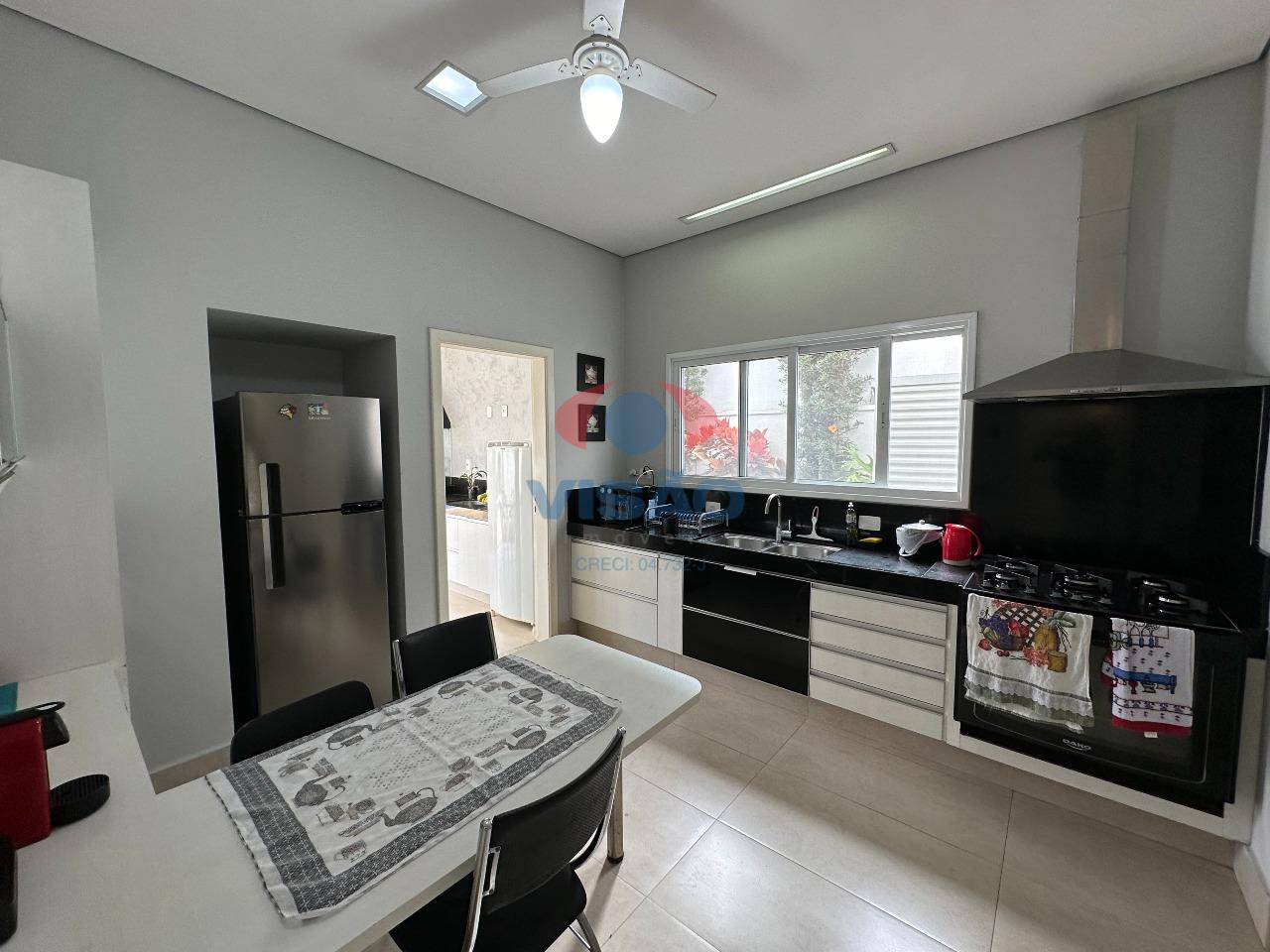 Casa - Sobrado à venda no Residencial Beira da Mata: