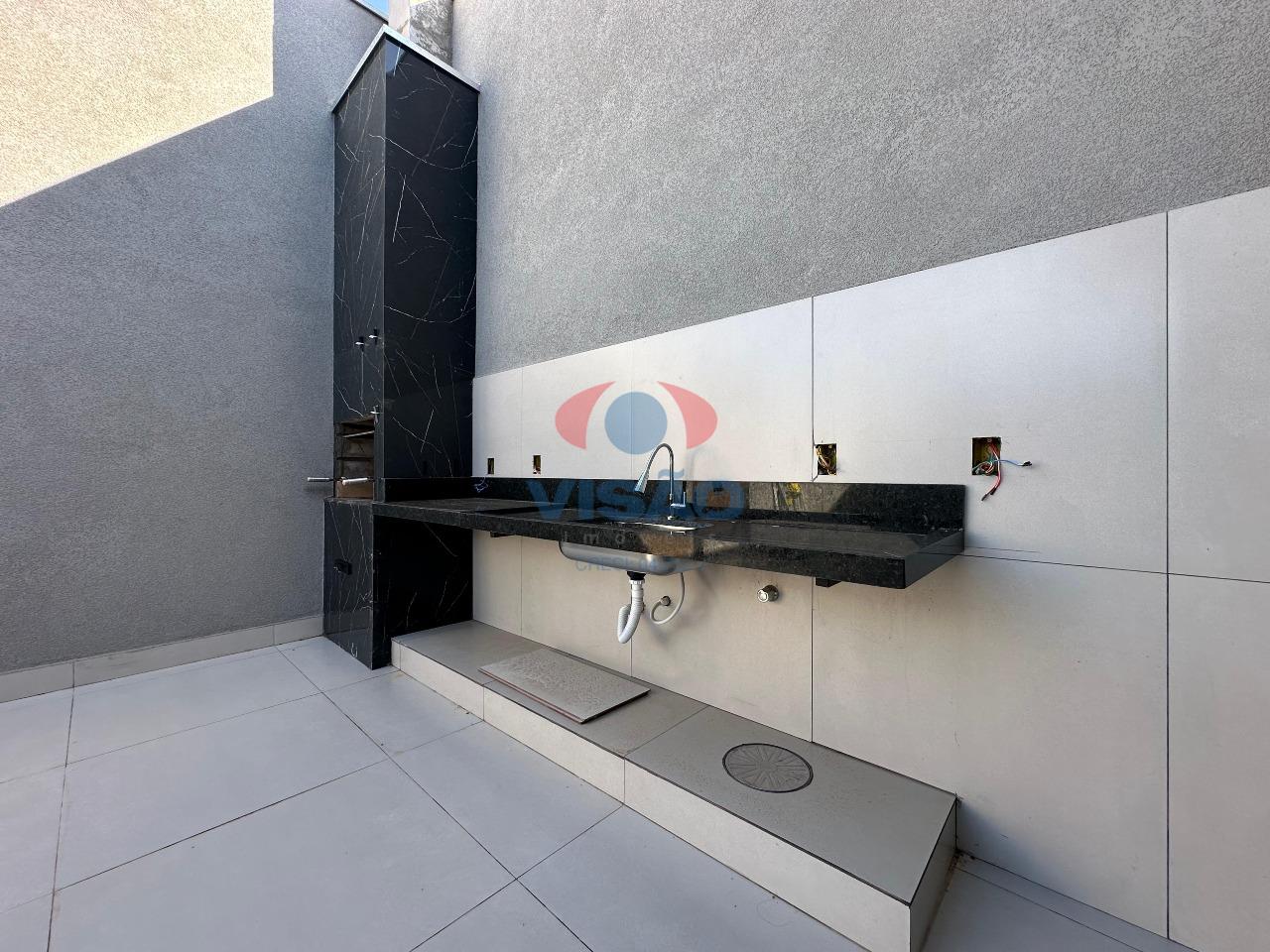 Casa para aluguel no Parque Barnabé: ÁREA DE CHURRASQUEIRA