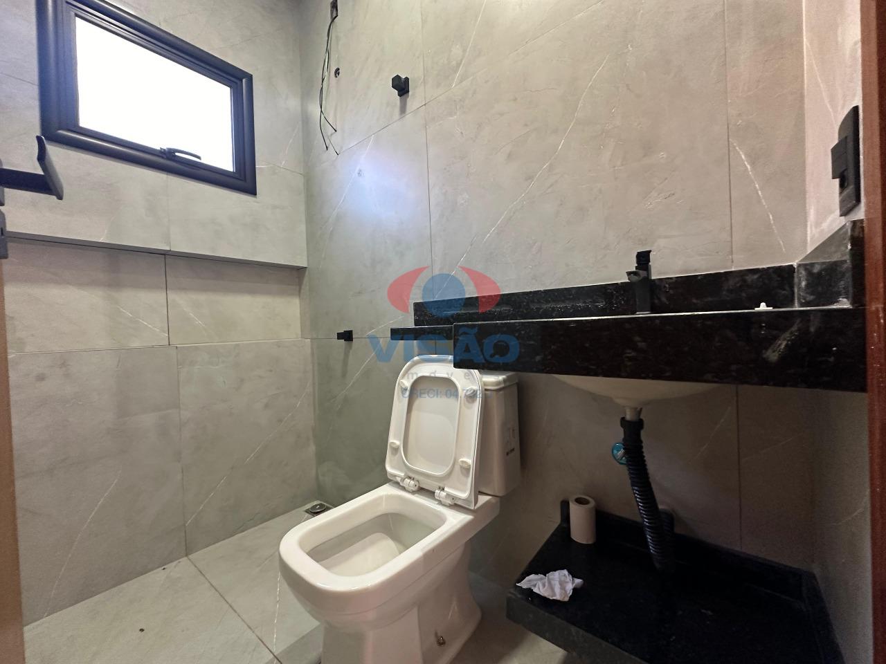 Casa para aluguel no Parque Barnabé: BANHEIRO SOCIAL