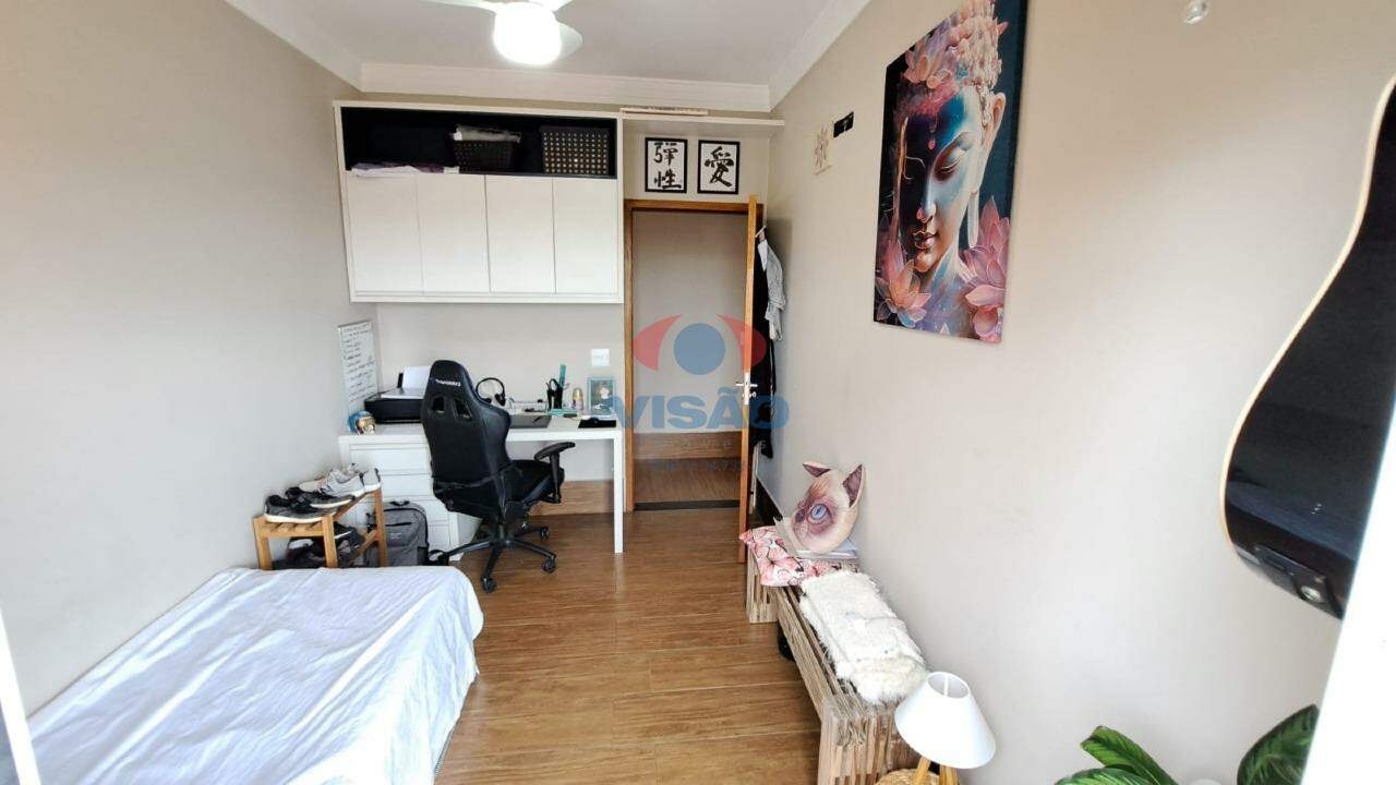 Casa em condomínio à venda no Jardins do Império: