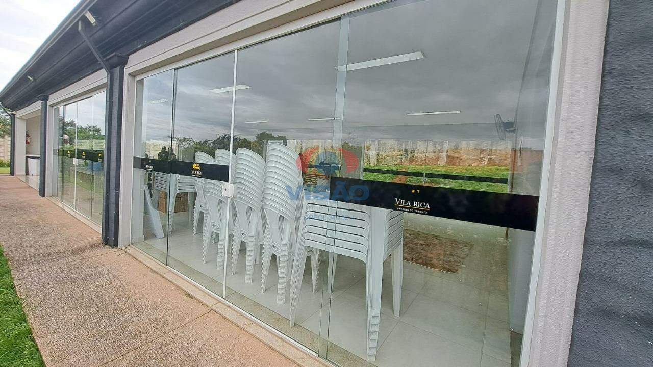 Casa em condomínio à venda no Jardins do Império: