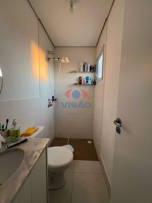 Apartamento à venda no Jardim Santiago: