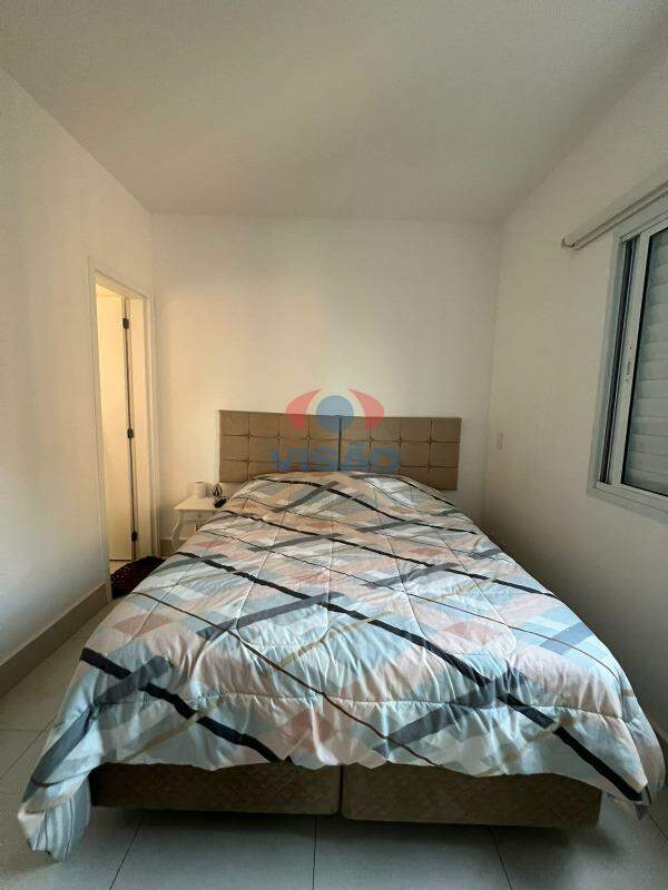 Apartamento à venda no Jardim Santiago: