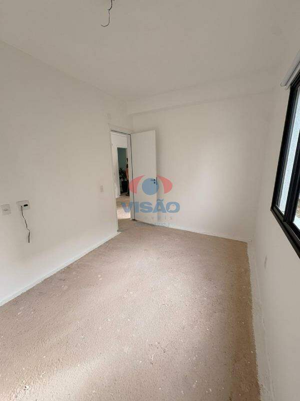 Apartamento à venda no Jardim Hubert: