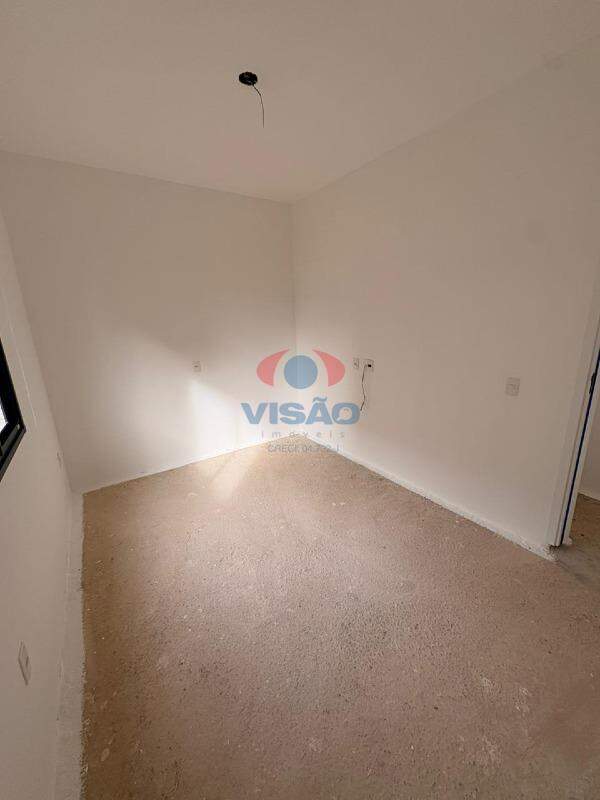 Apartamento à venda no Jardim Hubert: