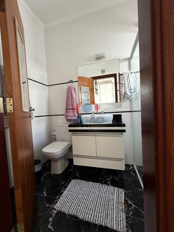 Casa em condomínio à venda no Villaggio Di Itaici: 