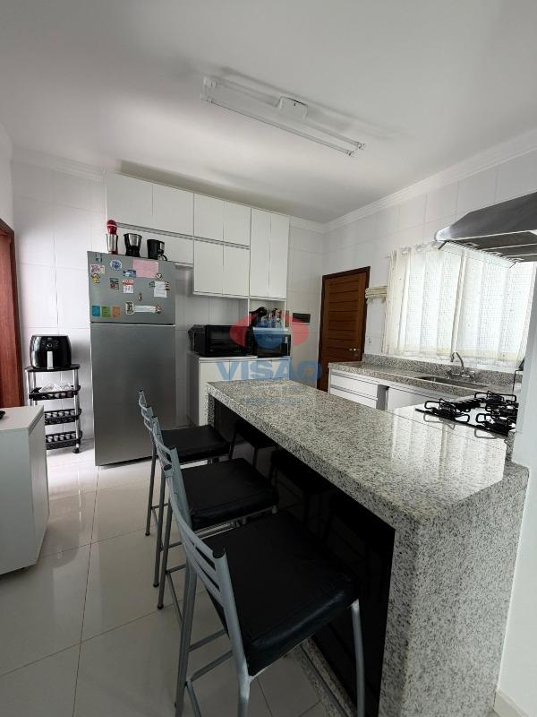 Casa em condomínio à venda no Villaggio Di Itaici: 