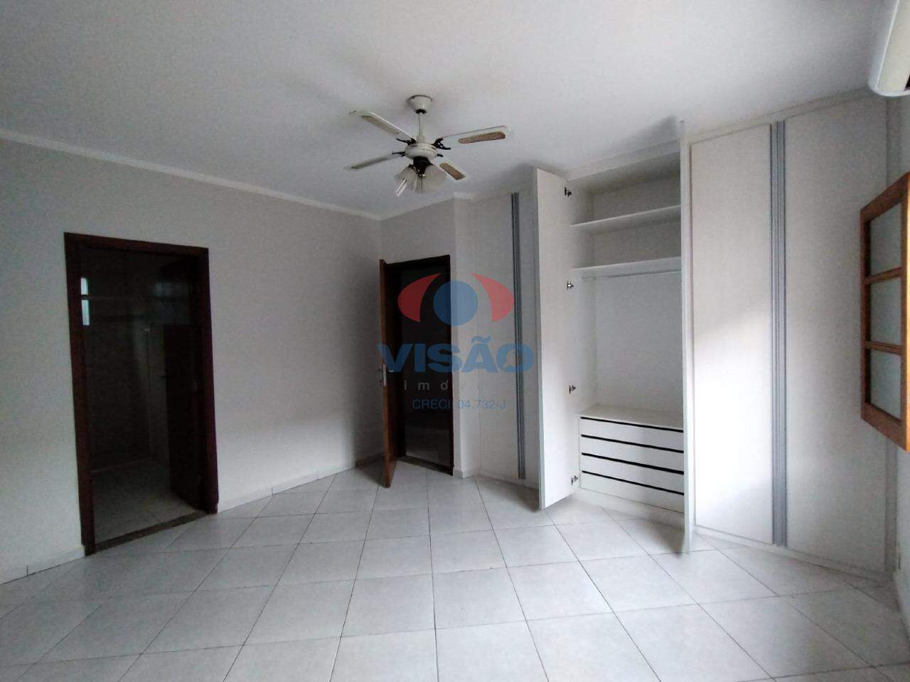 Casa em condomínio à venda no Jardim Portal de Itaici: 