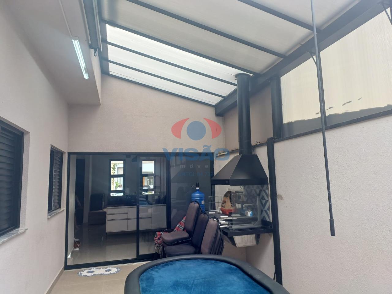 Casa em condomínio à venda no Jardins do Império: 