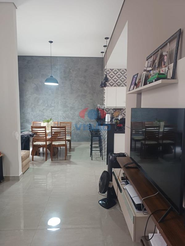 Casa em condomínio à venda no Jardins do Império: 