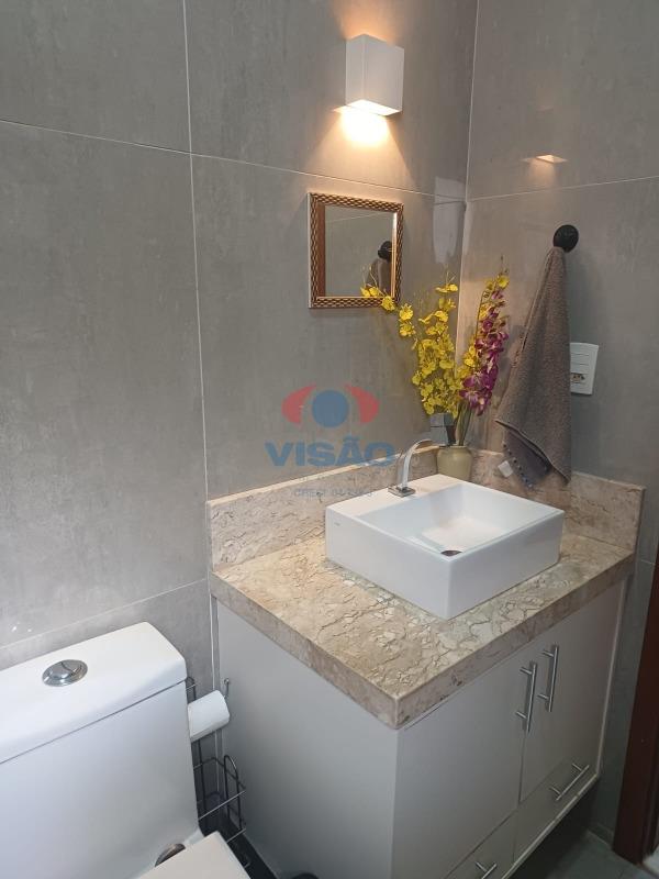 Casa em condomínio à venda no Jardins do Império: 