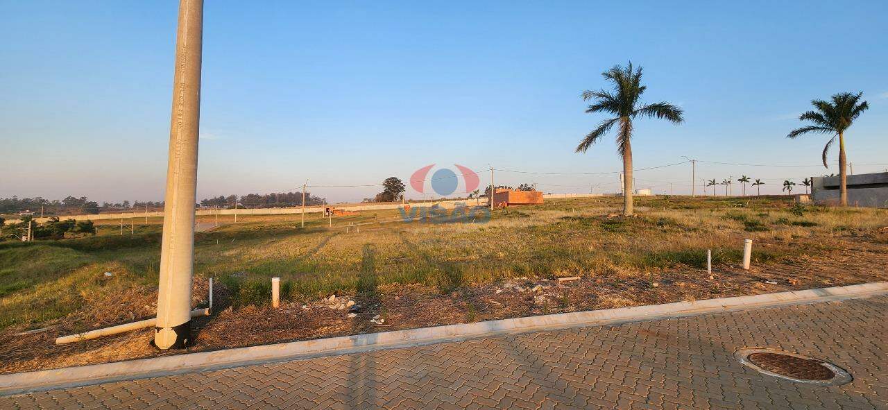 Terreno em condomínio à venda no Barroquinha: