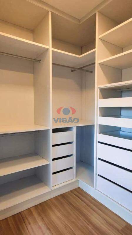 Casa em condomínio à venda no Jardim Residencial Helvétia Park I:
