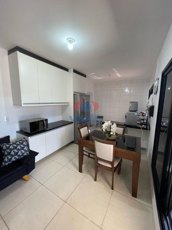 Casa em condomínio à venda no Jardins do Império: 