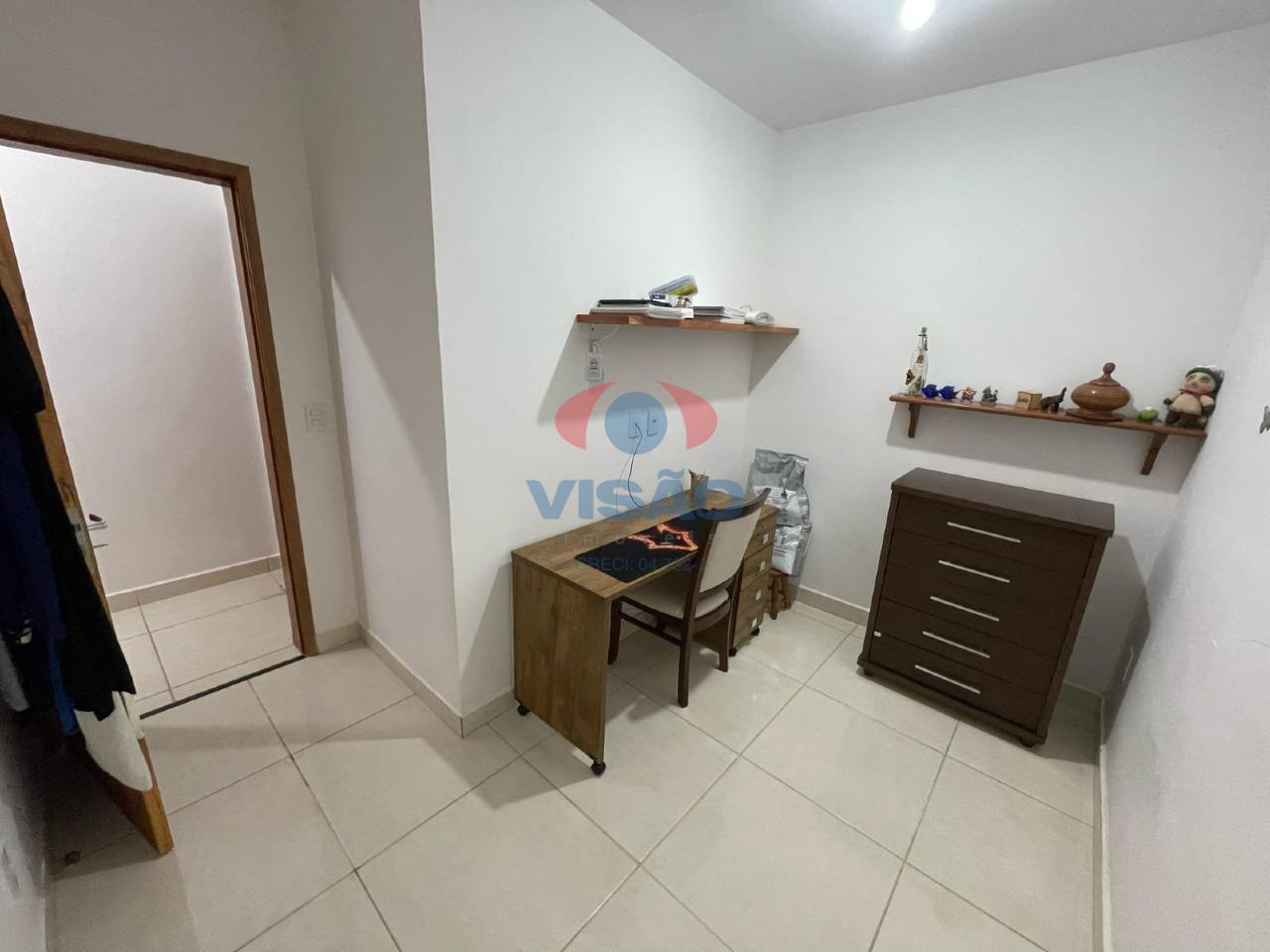 Casa em condomínio à venda no Jardins do Império: 