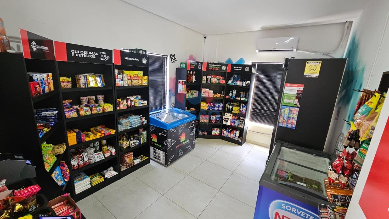 Casa em condomínio à venda no Jardins do Império: 