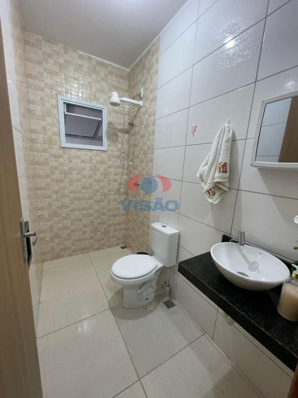 Casa em condomínio à venda no Jardins do Império: 