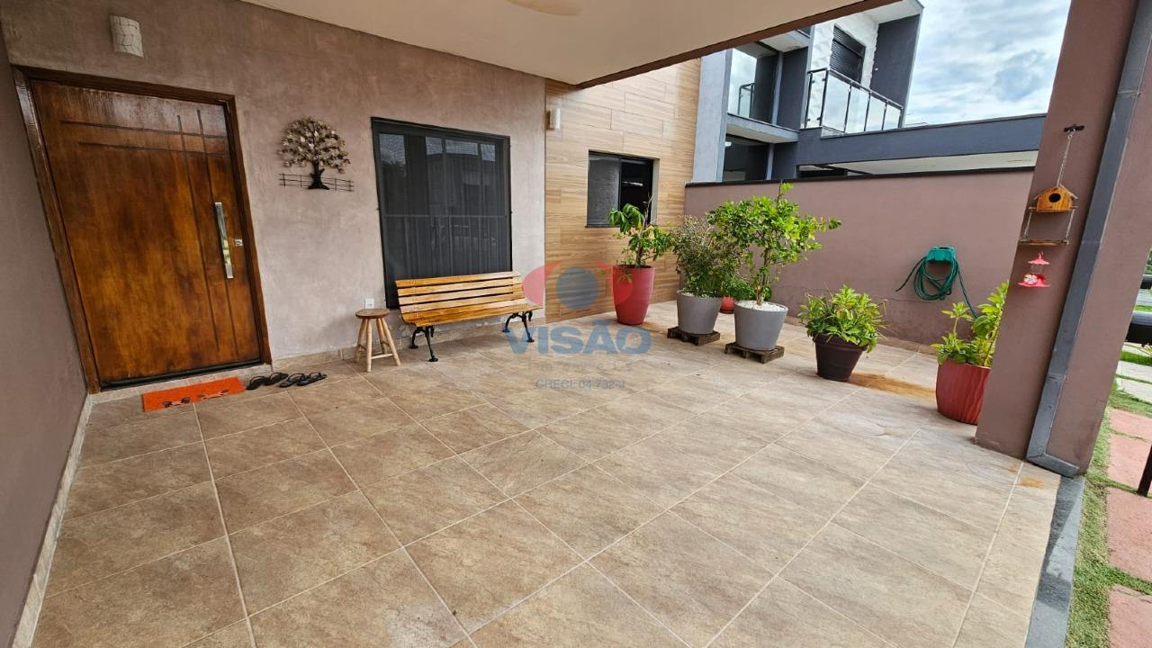 Casa em condomínio à venda no Jardins do Império: 