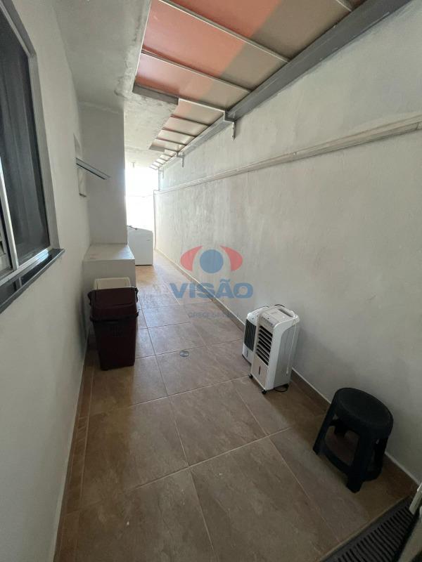 Casa em condomínio à venda no Jardins do Império: 