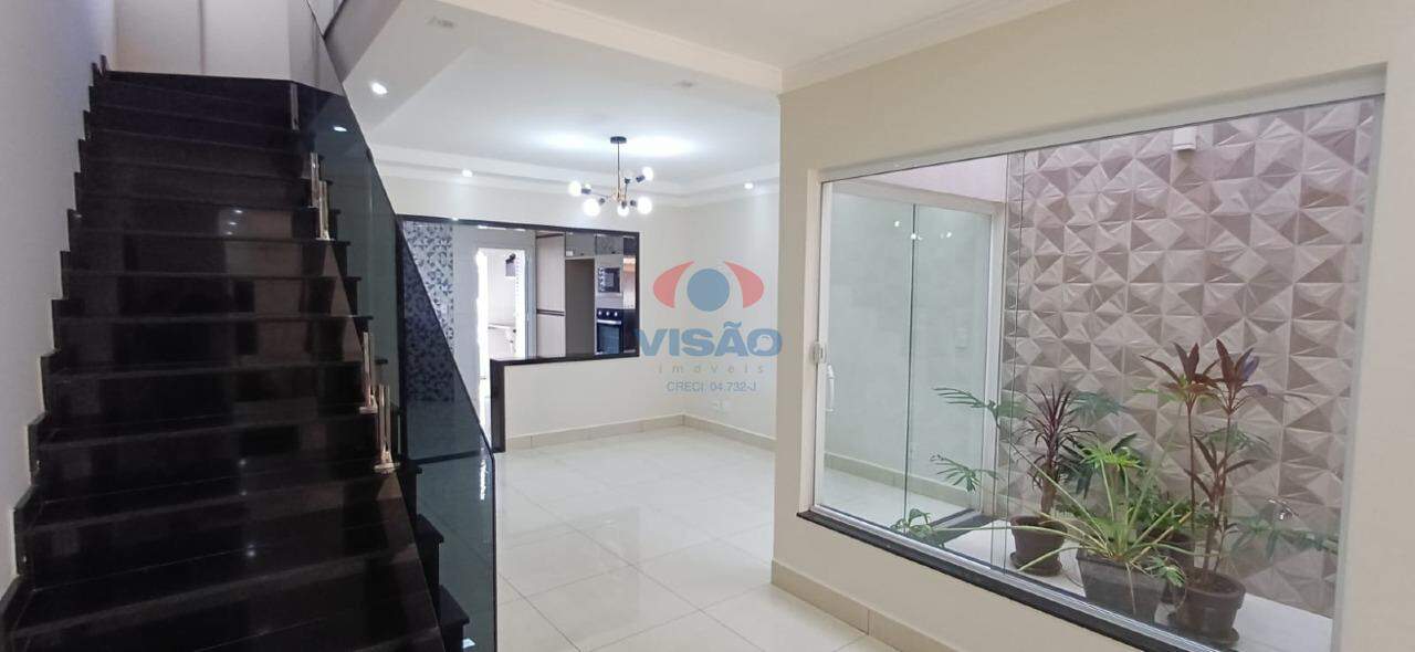 Casa - Sobrado à venda no Residencial Monte Verde: 