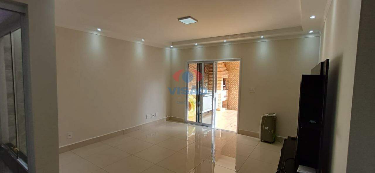 Casa - Sobrado à venda no Residencial Monte Verde: 