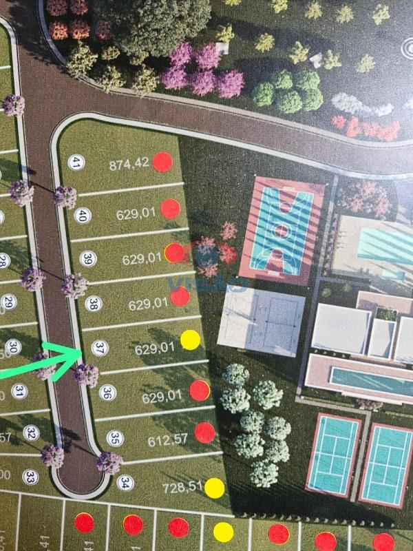 Terreno em condomínio à venda no Parque das Bandeiras: 