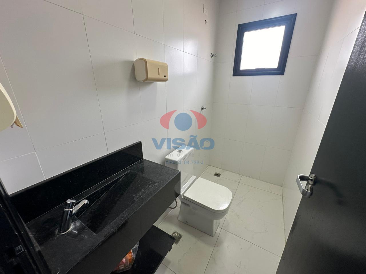 Casa - Comercial para aluguel no Jardim América: banheiro piso superior