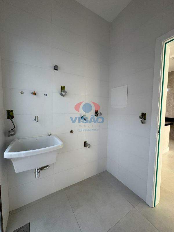 Casa à venda no Jardim dos Ipes: