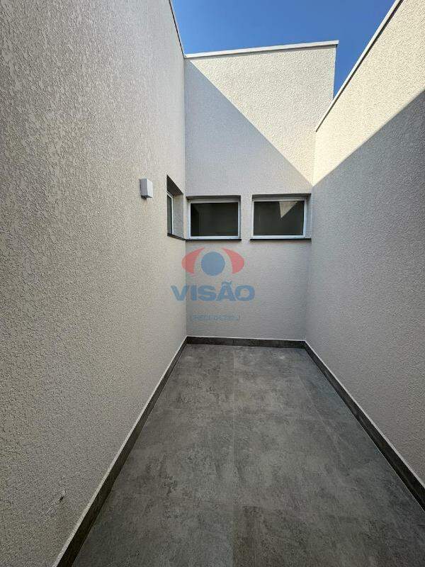 Casa à venda no Jardim dos Ipes: