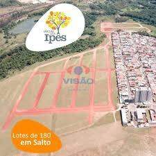 Terreno à venda no Jardim dos Ipes: 