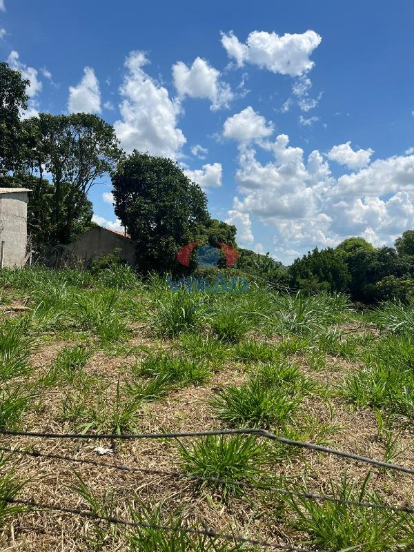 Terreno à venda no Parque Residencial Indaia: 
