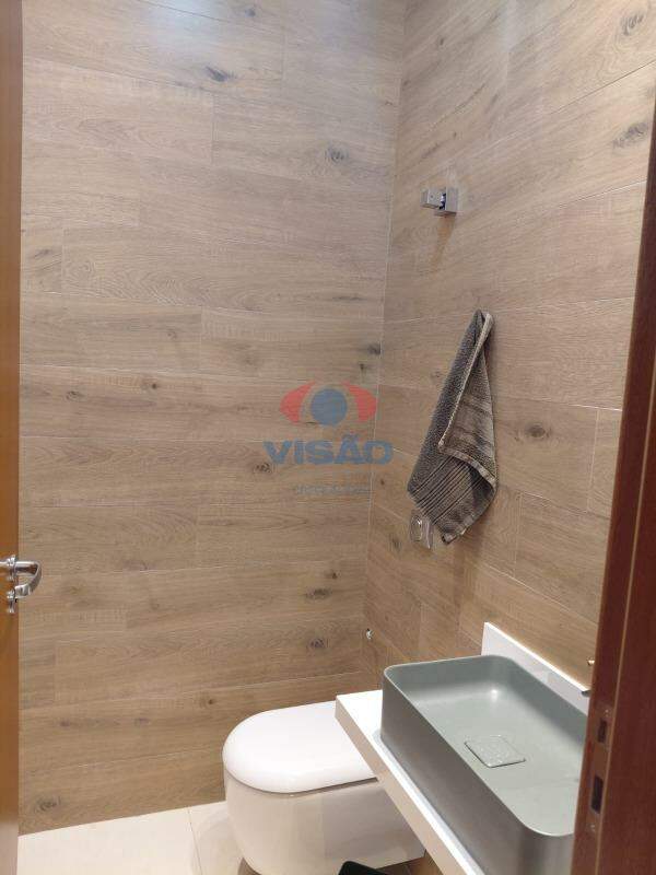 Casa em condomínio à venda no Colinas de Indaiatuba: