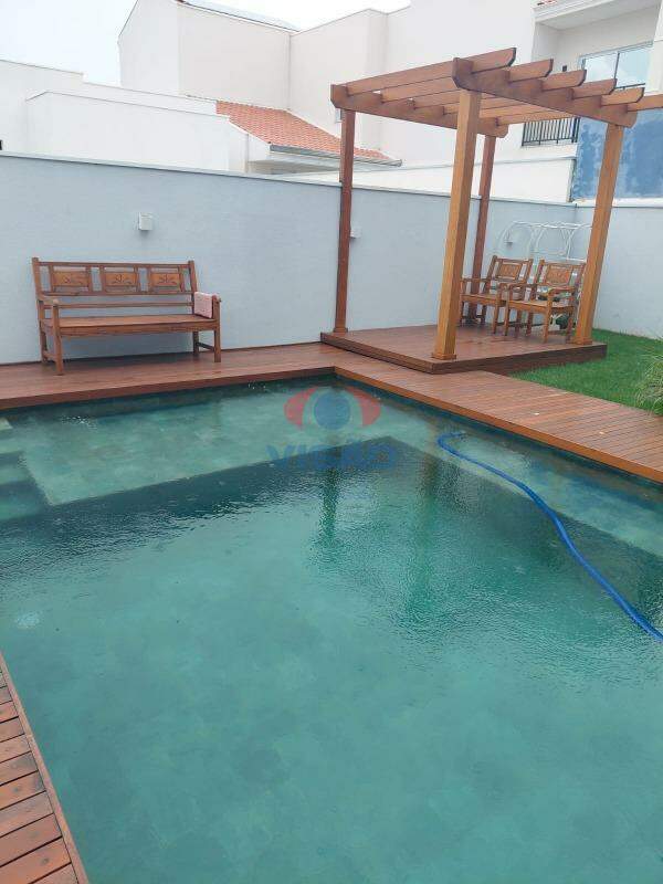 Casa em condomínio à venda no Colinas de Indaiatuba: