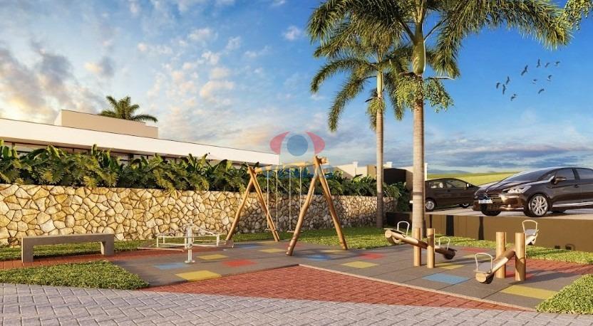 Terreno em condomínio à venda no Jardim Buru: 