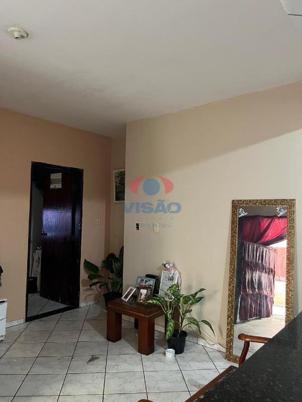 Casa - Sobrado à venda no Jardim Regina: 
