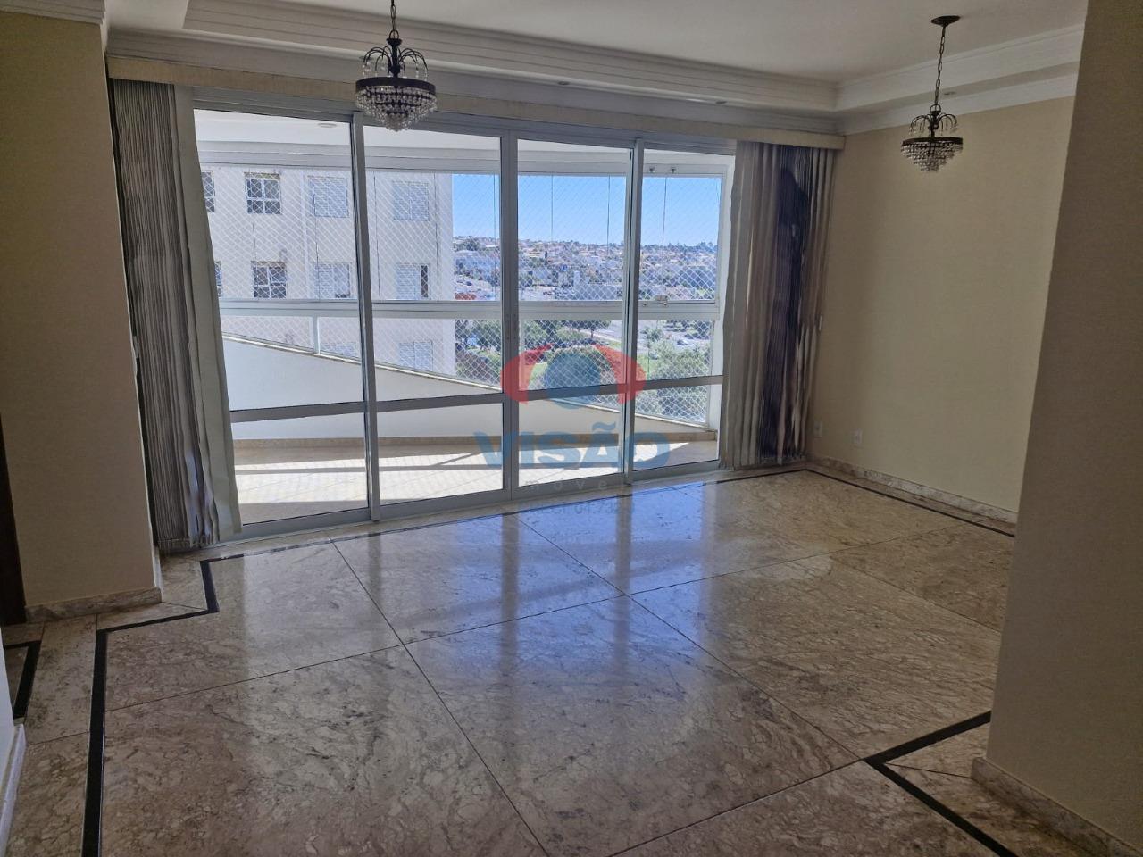 Apartamento à venda no Bairro Pau Preto: 