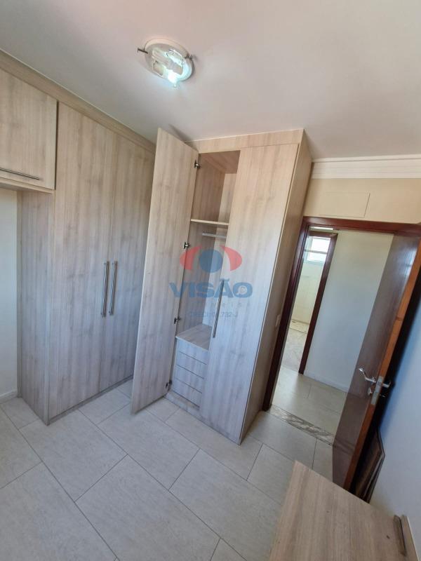 Apartamento à venda no Bairro Pau Preto: 