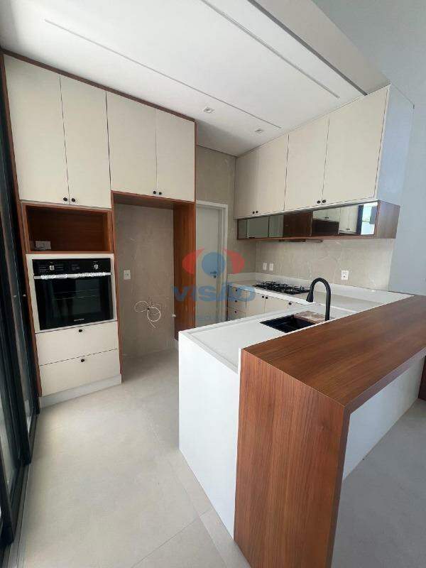 Casa em condomínio à venda no Jardim Residencial Viena: 