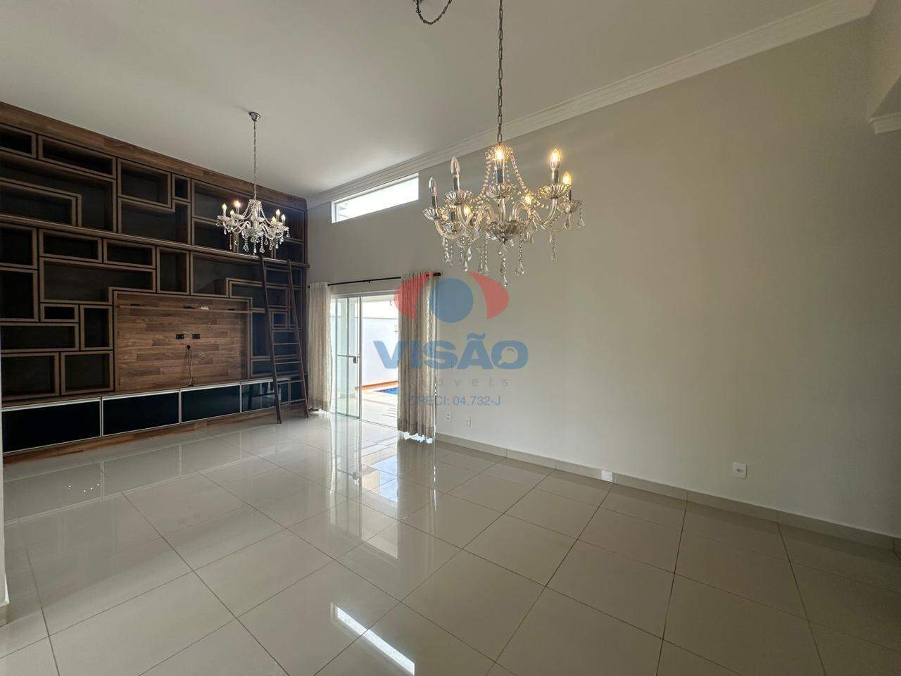 Casa em condomínio para aluguel no Jardim Residencial Alto de Itaici: 