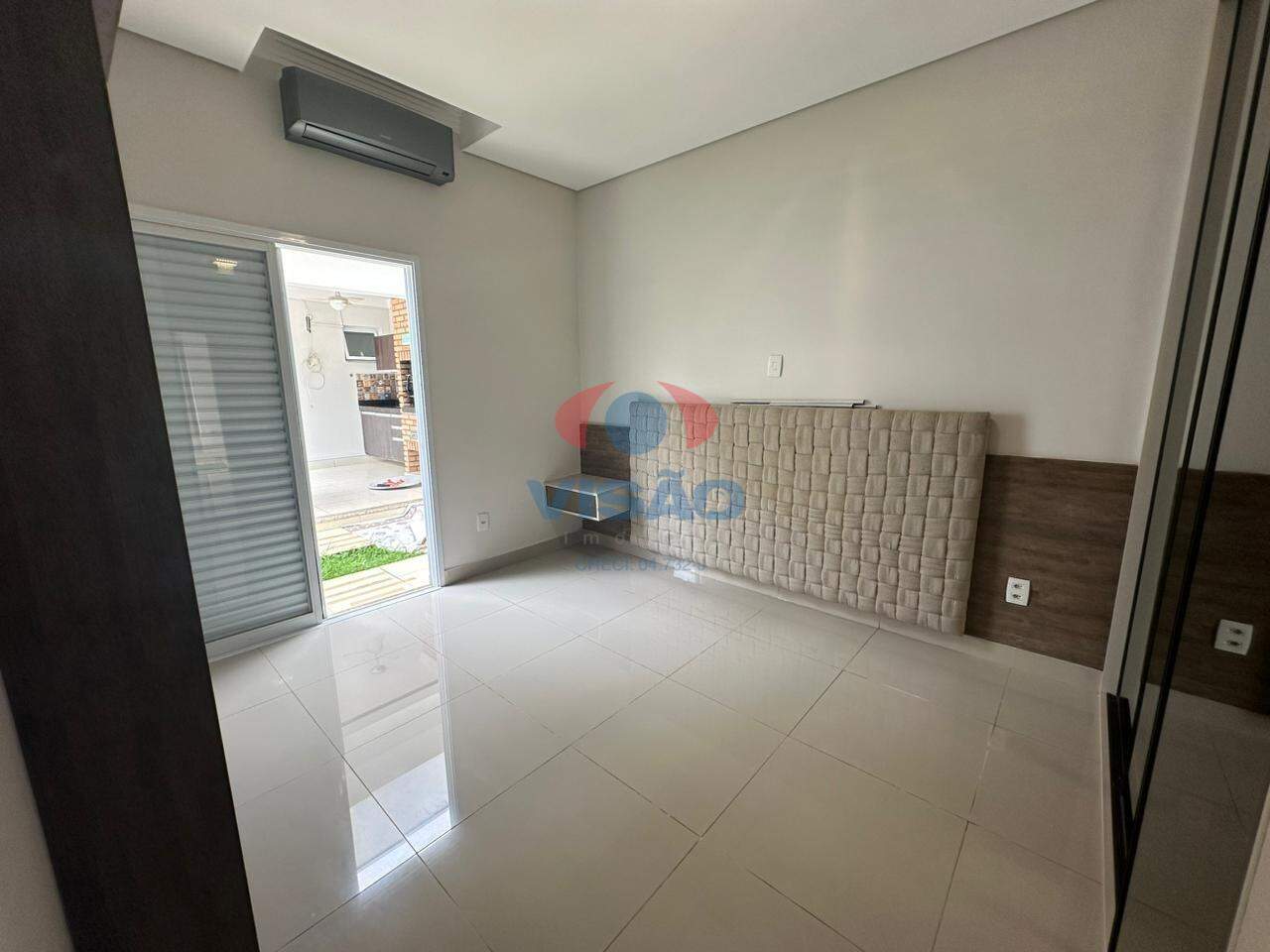 Casa em condomínio para aluguel no Jardim Residencial Alto de Itaici: 