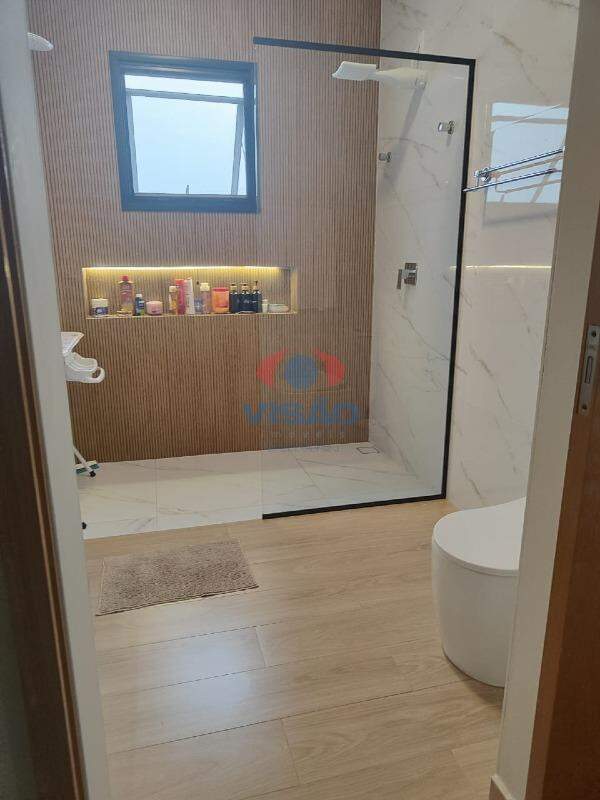 Casa em condomínio à venda no Jardim Bréscia: