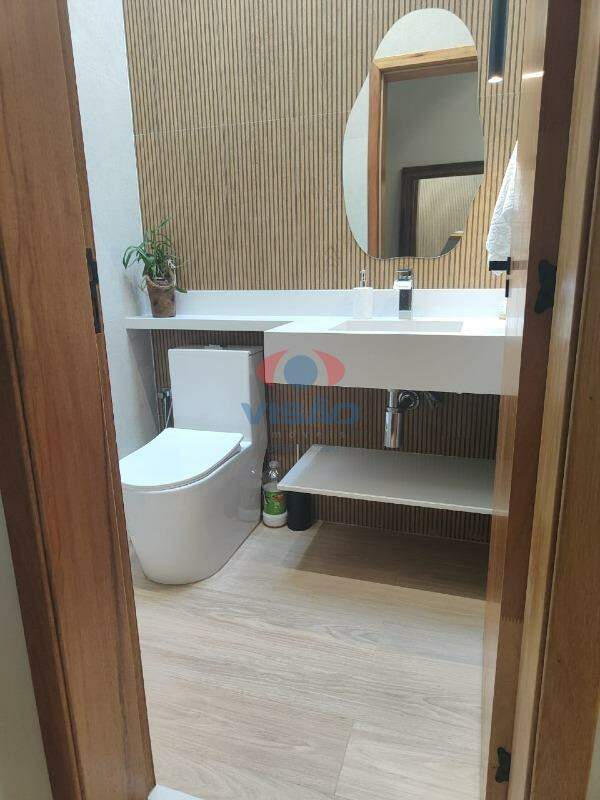 Casa em condomínio à venda no Jardim Bréscia: