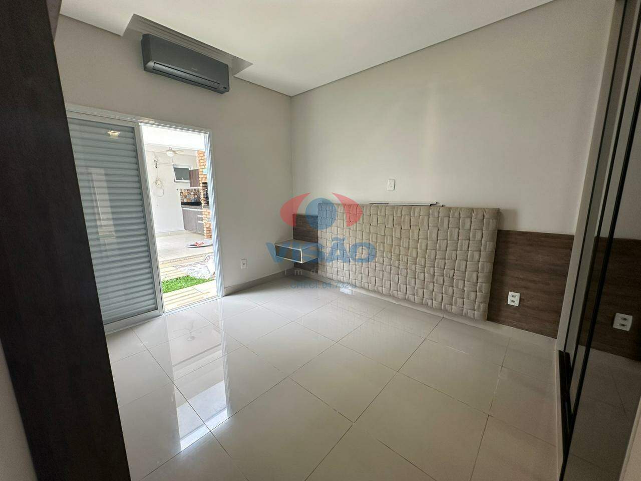 Casa em condomínio à venda no Jardim Residencial Alto de Itaici: