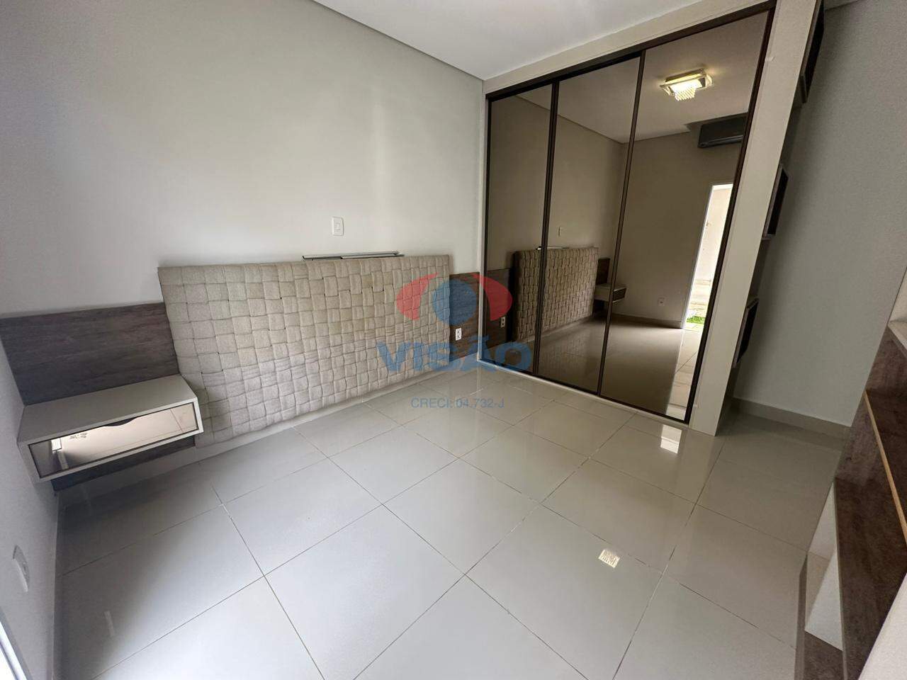 Casa em condomínio à venda no Jardim Residencial Alto de Itaici: