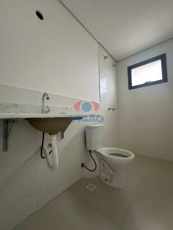 Apartamento para aluguel no Jardim Santiago: 